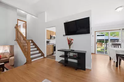 1559 Trabue Woods Boulevard, Columbus, OH 43228 - Photo 5