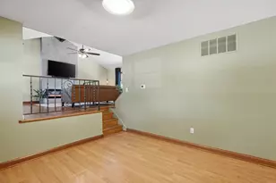 998 Afton Rd, Columbus, OH 43221 - Photo 13