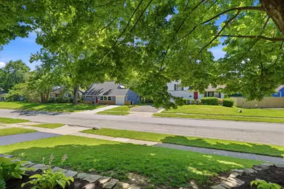 998 Afton Road, Columbus, OH 43221 - Photo 5
