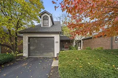 6752 Willow Grove Place E, Dublin, OH 43017 - Photo 1