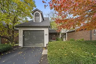 6752 Willow Grove Pl E, Dublin, OH 43017 - Photo 1