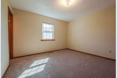 219 Saint Anns Lane, Waverly, OH 45690 - Photo 29