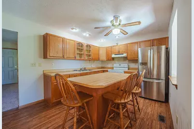 219 Saint Anns Lane, Waverly, OH 45690 - Photo 11