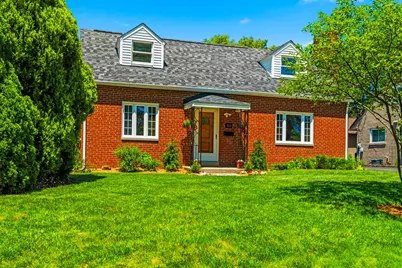 260 Dixon Court, Columbus, OH 43214 - Photo 3