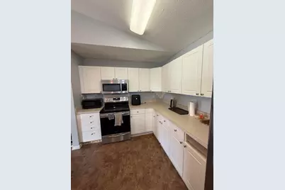 1852 Berrancher, Columbus, OH 43228 - Photo 13