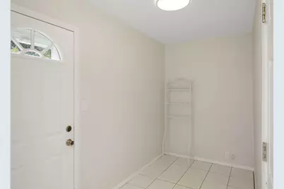 5467 Roche Drive, Columbus, OH 43229 - Photo 13