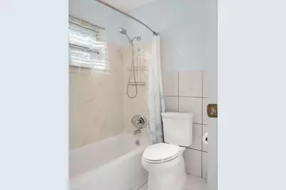 5467 Roche Drive, Columbus, OH 43229 - Photo 25
