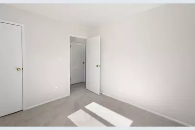 5467 Roche Drive, Columbus, OH 43229 - Photo 21