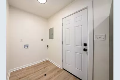 2345 Century Drive, Columbus, OH 43211 - Photo 11