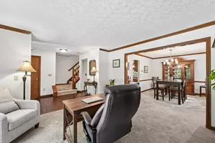 699 Ridenour Rd, Gahanna, OH 43230 - Photo 3