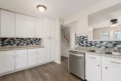 916 Worthington Woods Boulevard #12, Columbus, OH 43085 - Photo 13