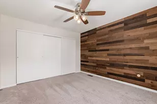 916 Worthington Woods Blvd, Columbus, OH 43085 - Photo 15