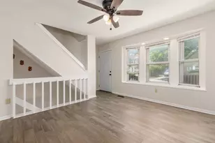 916 Worthington Woods Blvd, Columbus, OH 43085 - Photo 7