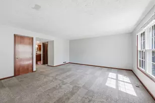 4553 Nickerson Rd, Columbus, OH 43228 - Photo 3