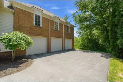 7747 Sutton Place, New Albany, OH 43054 - Photo 119