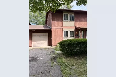 2278 Wadsworth Drive #D, Columbus, OH 43232 - Photo 1