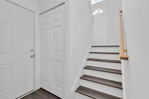 2243 Golden Leaf Ln, Columbus, OH 43223 - Photo 17