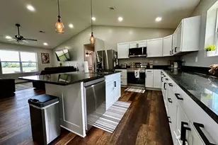4857 Dickey Rd NE, Bloomingburg, OH 43106 - Photo 15