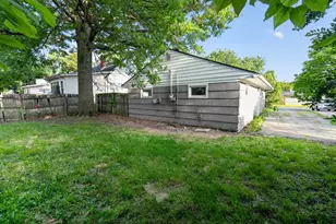 1572 Northridge Rd, Columbus, OH 43224 - Photo 5