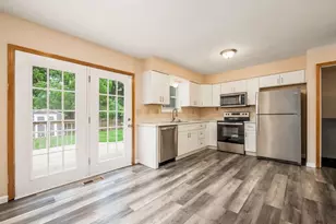 2479 Willow View Ct, Grove City, OH 43123 - Photo 9