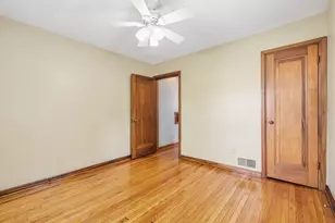 121 E Beechwold Blvd, Columbus, OH 43214 - Photo 21