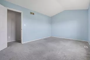 5383 Chaumonte Ave, Columbus, OH 43232 - Photo 33