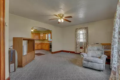 204 E Jefferson Street, New Lexington, OH 43764 - Photo 9