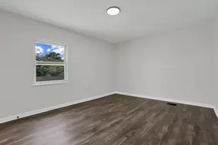 835 Ruby Ave, Columbus, OH 43227 - Photo 15