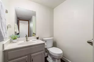 1252 Somerset Way, Pickerington, OH 43147 - Photo 17