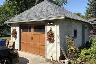 435 W William St, Delaware, OH 43015 - Photo 5