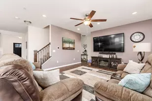 926 Burtwood Dr, Pataskala, OH 43062 - Photo 17