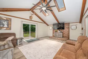 15692 Carson Rd, Mount Vernon, OH 43050 - Photo 5