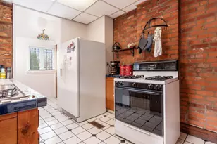 867 Delaware Ave, Columbus, OH 43215 - Photo 11