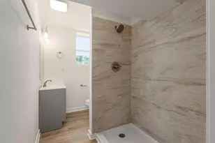 447 Celina Rd, Columbus, OH 43228 - Photo 21