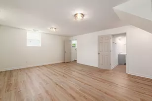 447 Celina Rd, Columbus, OH 43228 - Photo 17