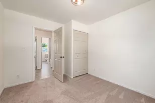 447 Celina Rd, Columbus, OH 43228 - Photo 25