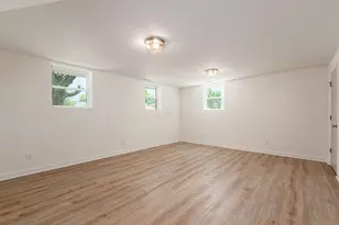 447 Celina Rd, Columbus, OH 43228 - Photo 23