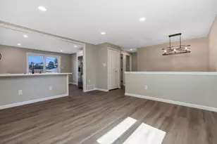 3883 Edendale Rd, Columbus, OH 43207 - Photo 11