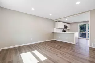 3883 Edendale Rd, Columbus, OH 43207 - Photo 13