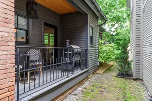 564 S 6th St, Columbus, OH 43206 - Photo 23