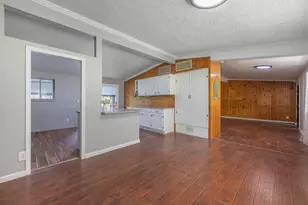 2617 Shadycrest Dr, Dayton, OH 45431 - Photo 9