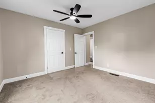 448 W William St, Delaware, OH 43015 - Photo 39