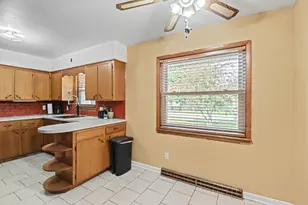139 Arlington Ave, Galion, OH 44833 - Photo 9