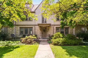 2229 Coventry Rd, Columbus, OH 43221 - Photo 1