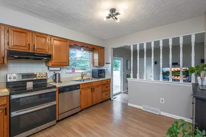 659 Parliament Avenue, Columbus, OH 43230 - Photo 17