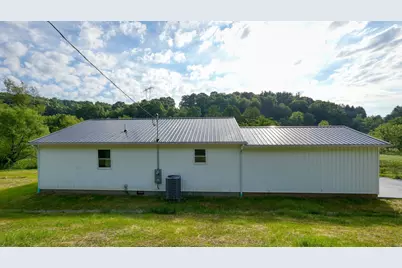 3899 Mayfair Lane #A, Cambridge, OH 43725 - Photo 31