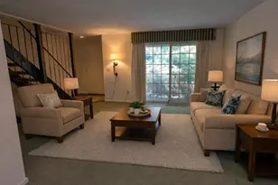 1676 Van Pelt St, Columbus, OH 43220 - Photo 5