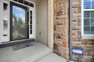 6069 Tournament Dr, Westerville, OH 43082 - Photo 5