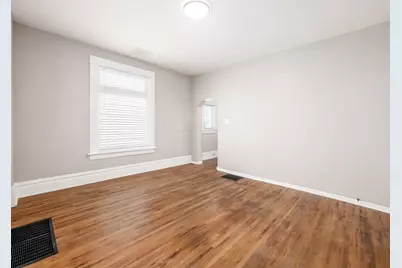 45 S Cypress Avenue, Columbus, OH 43222 - Photo 9