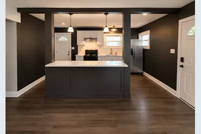 2271 Century Drive, Columbus, OH 43211 - Photo 3